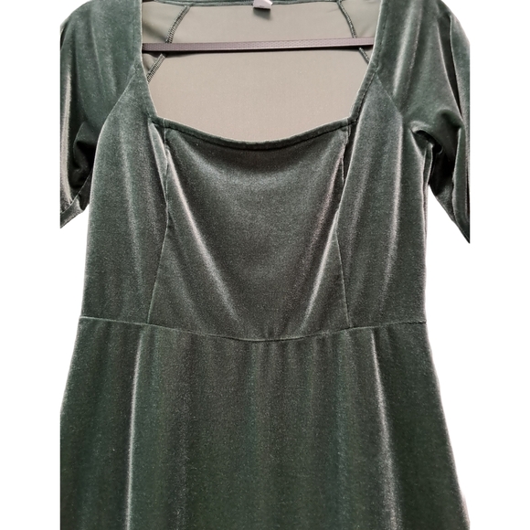 Y2K Style Old Navy Long Sleeve Velvet Dress - Deep Green - Picture 3 of 6